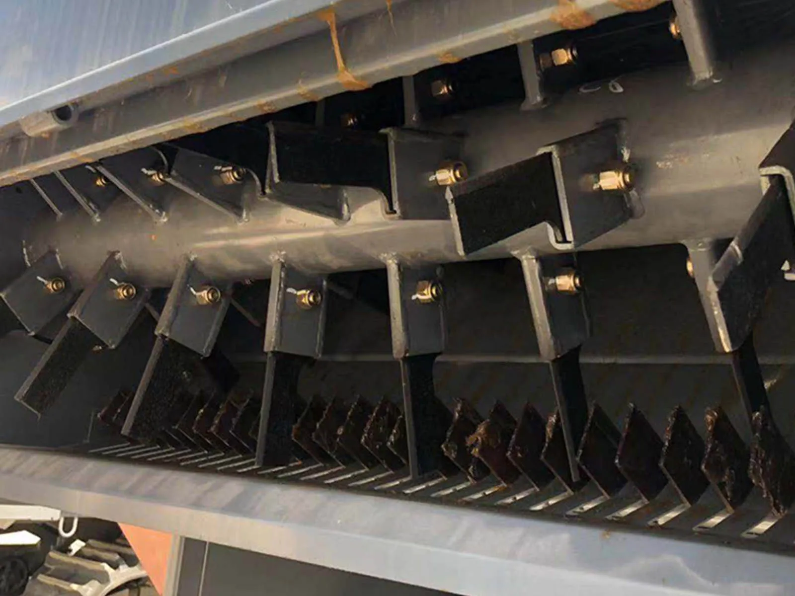 DM_20251030111228_001